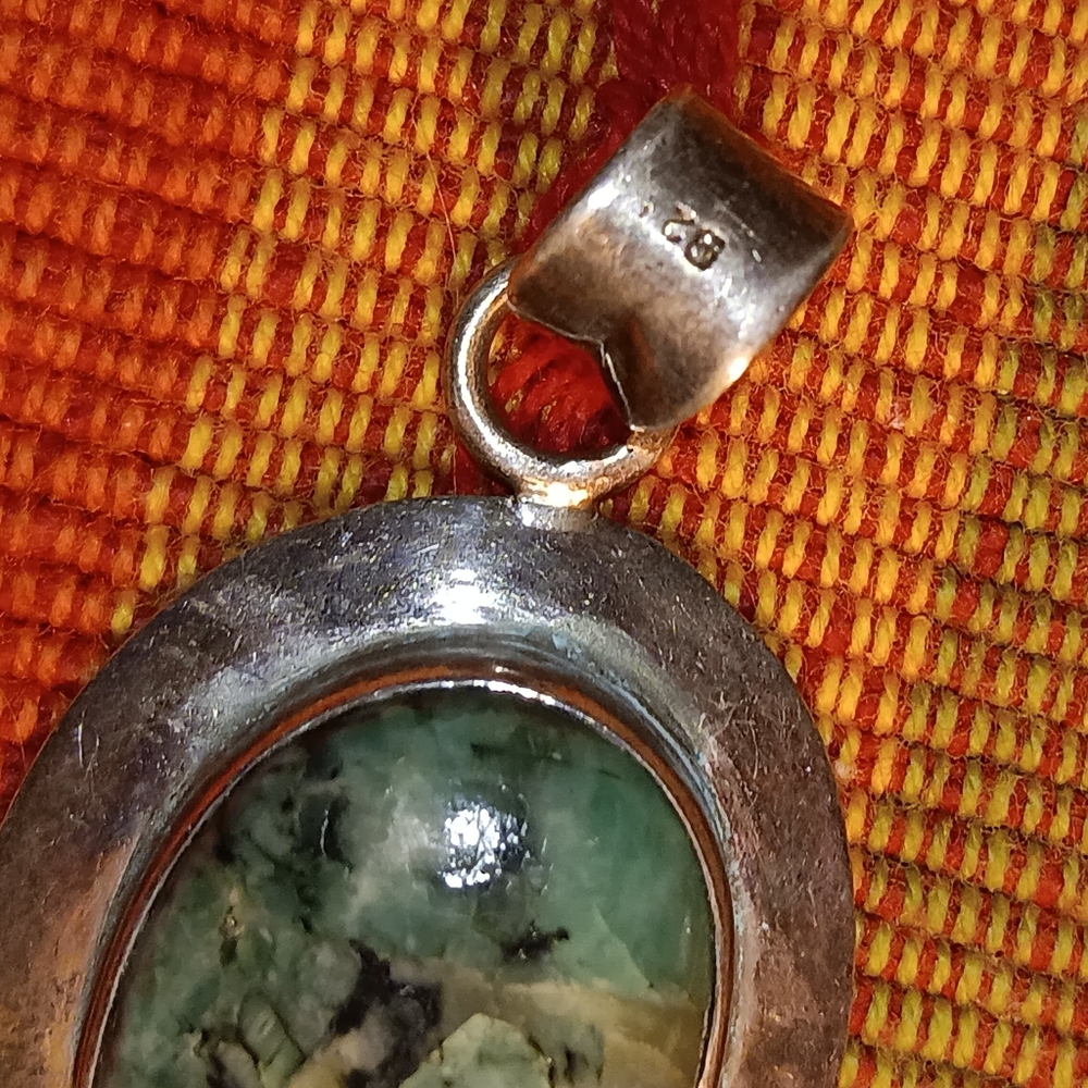 Oblong Circular  Hand Crafted Pendant with Bail - Picture 8 of 8